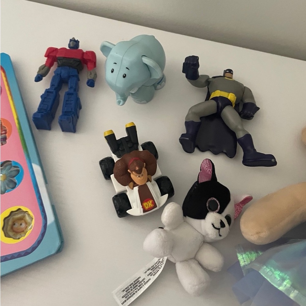 Random Kid Bundle - Picture 4 of 7